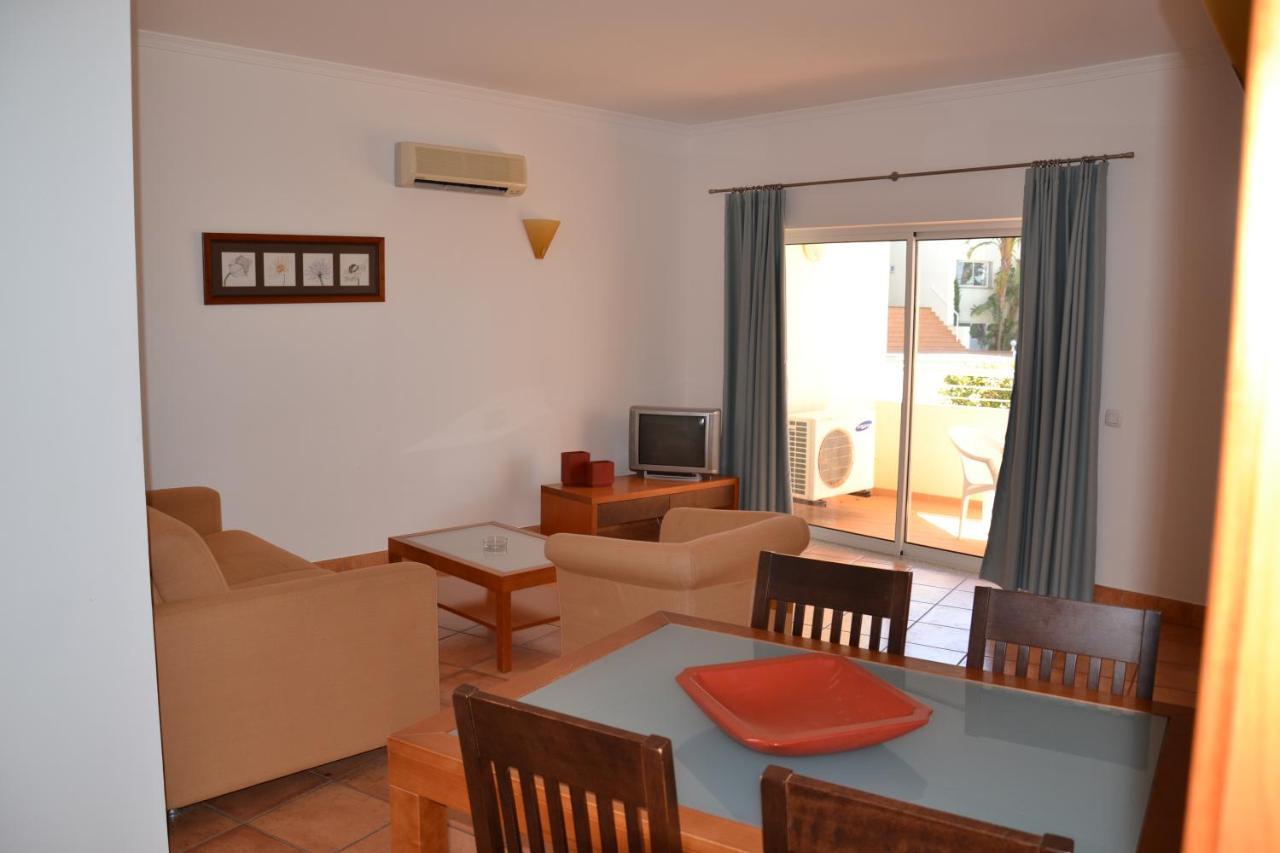 Bel Appartement Au Bord De La Mer De Porto De Mos ลากอส ภายนอก รูปภาพ