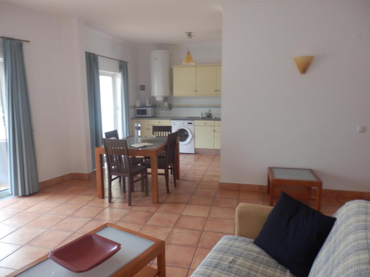 Bel Appartement Au Bord De La Mer De Porto De Mos ลากอส ภายนอก รูปภาพ