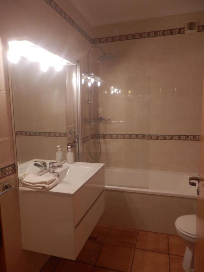 Bel Appartement Au Bord De La Mer De Porto De Mos ลากอส ภายนอก รูปภาพ