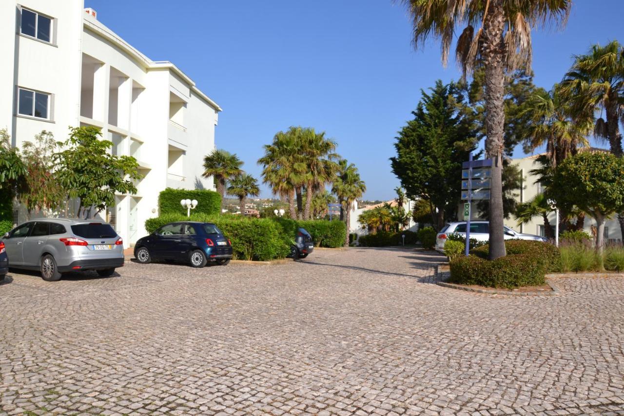 Bel Appartement Au Bord De La Mer De Porto De Mos ลากอส ภายนอก รูปภาพ